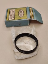 Attachment lens for lenses-