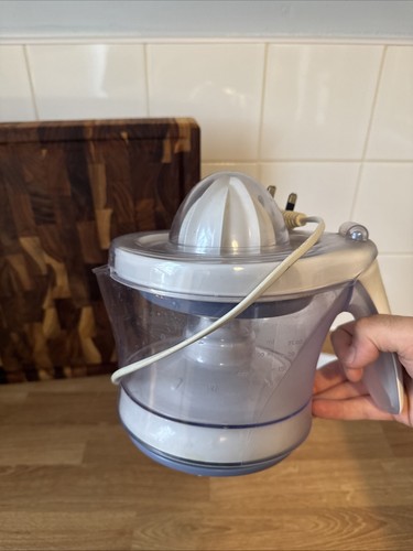 Electric citrus juicer - citrus,