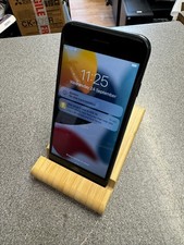 Apple iPhone 7 A1778 (GSM) 32