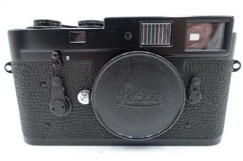 Leica black repainted - black,