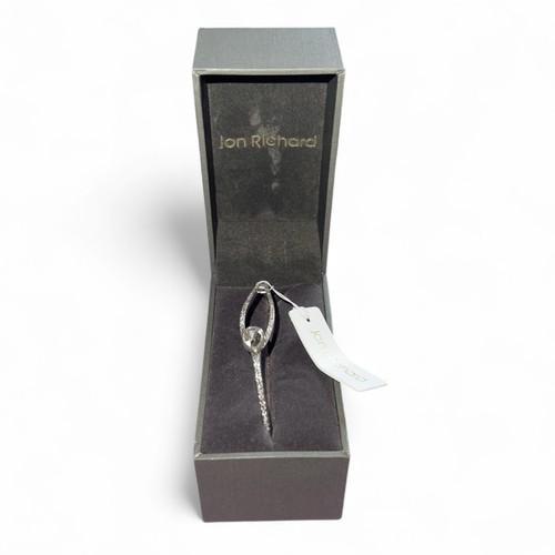 Jon richard silver tone - richard,
