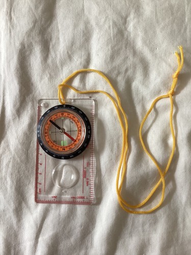 Magnifying orienteering - magnifying,