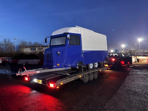Stock mobile catering - mobile,