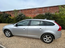 Volvo V60 Business Edition D2