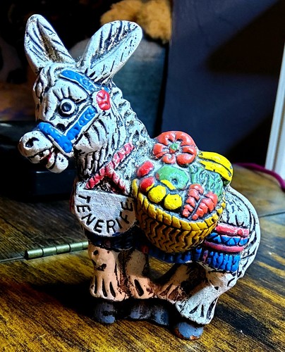Vintage hand painted ceramic - hand,