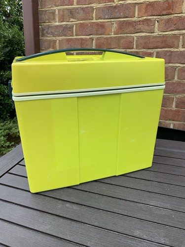 Retro camping cool - camping, lime