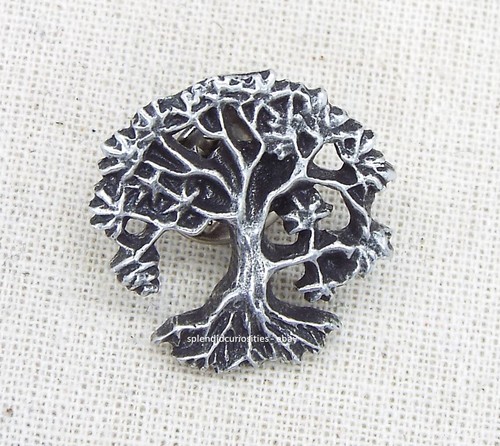 Tree life pin badge pagan - tree,