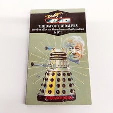 Doctor Who The Day Of The Daleks Target/Virgin Books No.18 Paperback Blue Spine