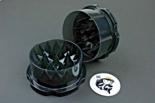 Large capacity bait grinder - capacity,