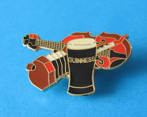 Guinness pin badge vgc - badge.,