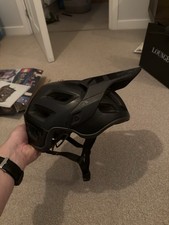 MET Roam Enduro/trail Helmet