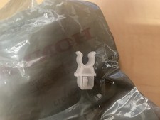 GENUINE HONDA BONNET STAY CLIP