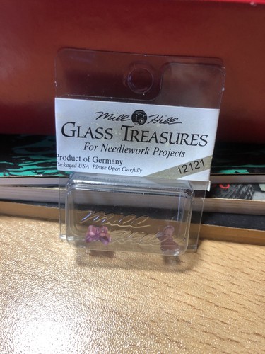 Mill hill crystal treasures - hill,