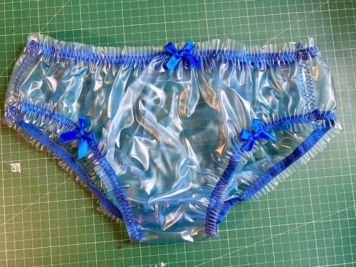 Sissy gathered blue pvc
