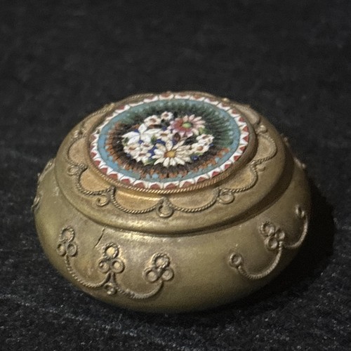 Antique micro mosaic grand - micro,