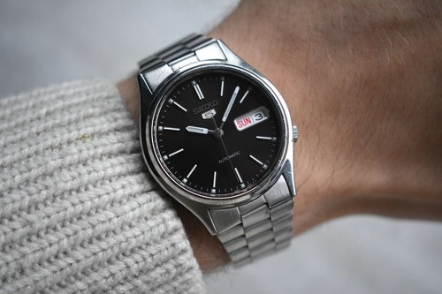 Seiko automatic black dial - 5,