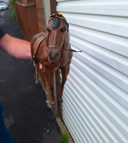 Leather horse ornament - 2,