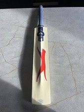 Slazenger Apex V200 Cricket