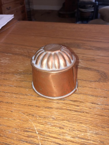 Copper jelly mould marked - copper,