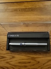 Vintage Parker 25 Fountain Pen