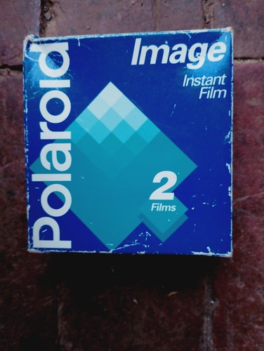 Polaroid image instant film - polaroid,