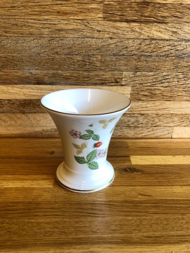 Wedgwood wild strawberry - wild,