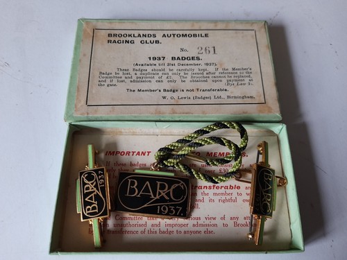 Brooklands badge set 1937
