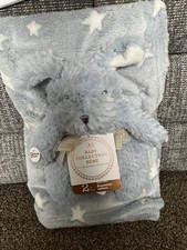 Blankets & Beyond Blue Dog