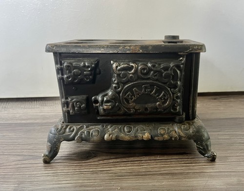 Antique cast iron eagle toy - antique,
