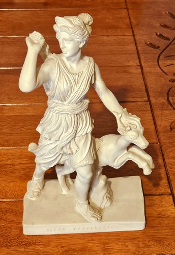 Vintage diana the huntress - the,