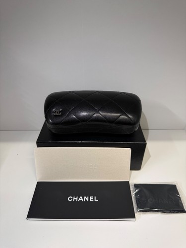 Chanel black quilted leather - chanel,