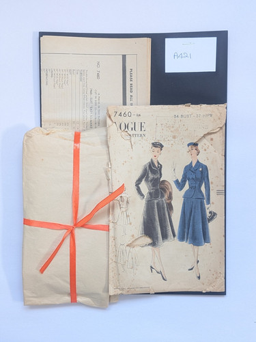 Vintage vogue 7460 suit - vogue, 7460,
