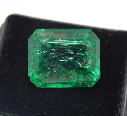 Natural emerald ct - natural,