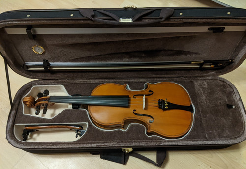 Violin with bow - 4/4, &