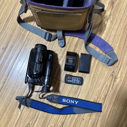 Sony ccd tr705e hi8 camcorder - hi8,