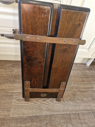 Vintage antiique wooden - vintage,