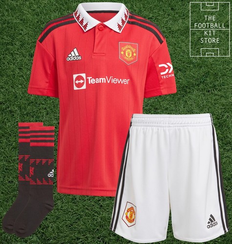 Manchester united home kit - united,
