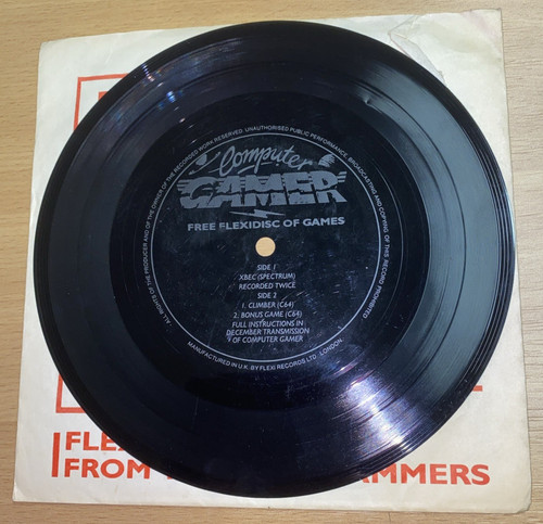 Computer gamer flexi disc - gamer,