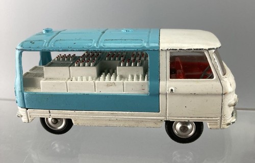 Corgi toys commer milk - milk, float