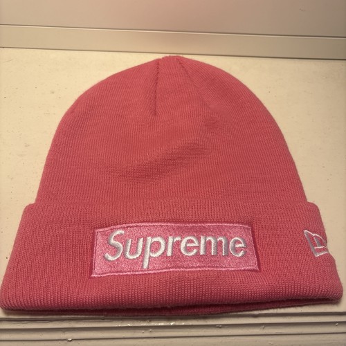 Supreme new era - supreme, x