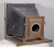 10 x 12  wood and Brass large