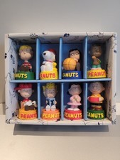 Set of 8 Peanuts Snoopy