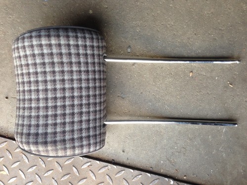 Mercedes benz w124 headrest - mercedes-benz,