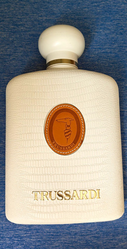 Trussardi giant dummy - trussardi,