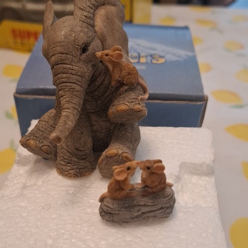 Tuskers elephant resin - tuskers,