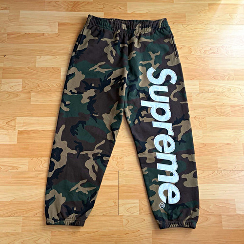 Supreme camo satin - supreme,