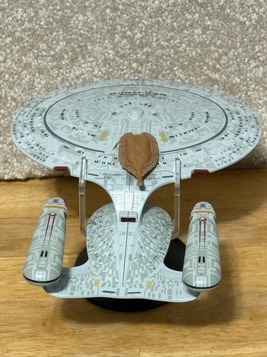 Star trek tng - star, galaxy