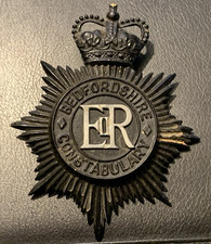 Obsolete Bedfordshire Constabulary Helmet Plate Post 1952