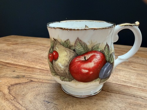 Vintage queen china teacup - vintage, queen's