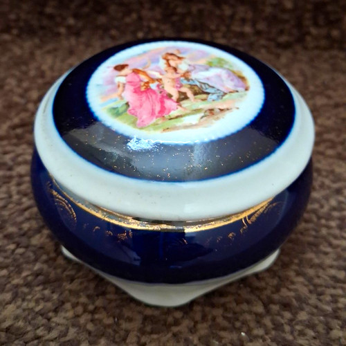 Blue porcelain lidded - blue, trinket